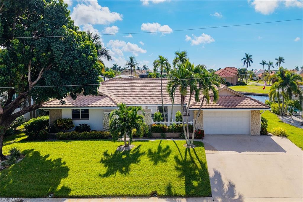 MARCO ISLAND - Residential
