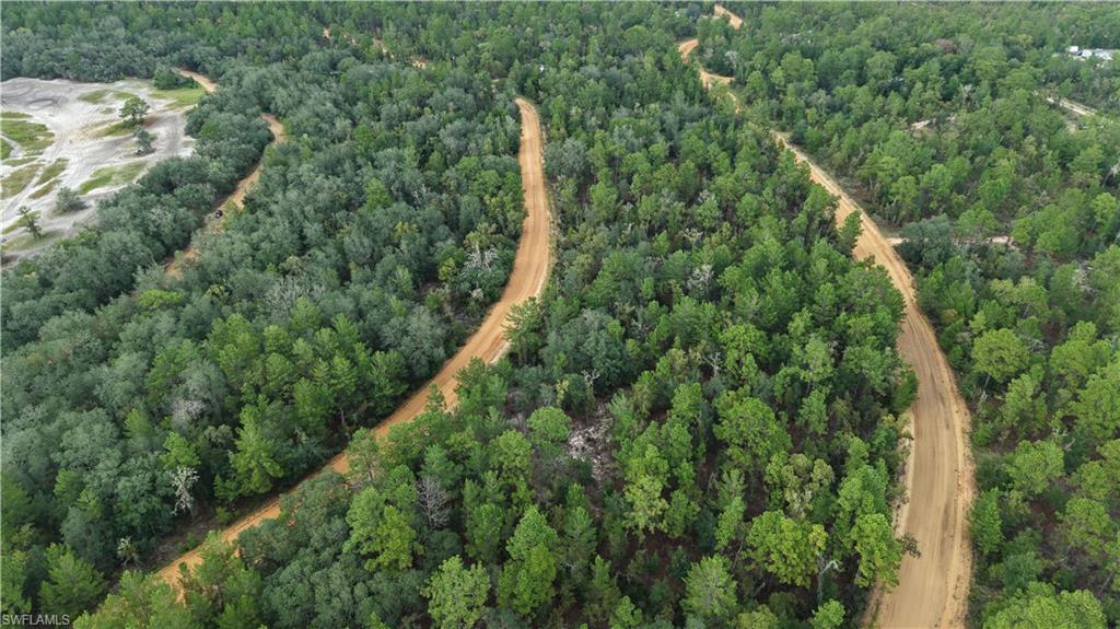 ACREAGE - Land