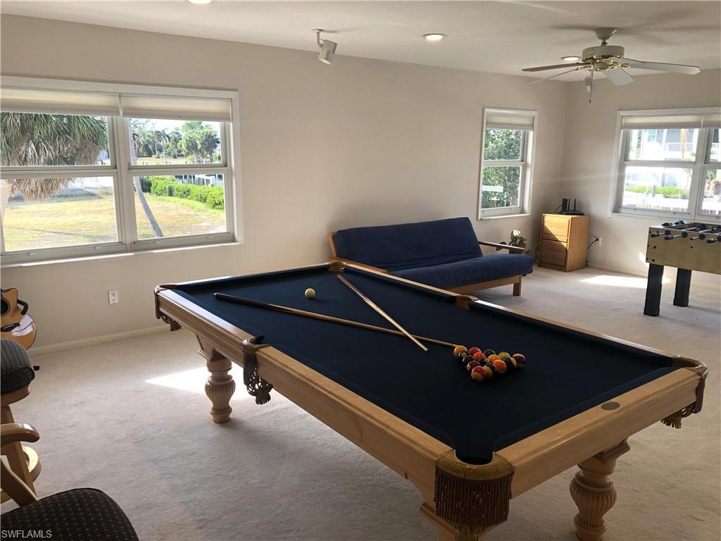 CAPTAINS COVE - Residential