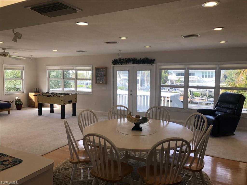 CAPTAINS COVE - Residential