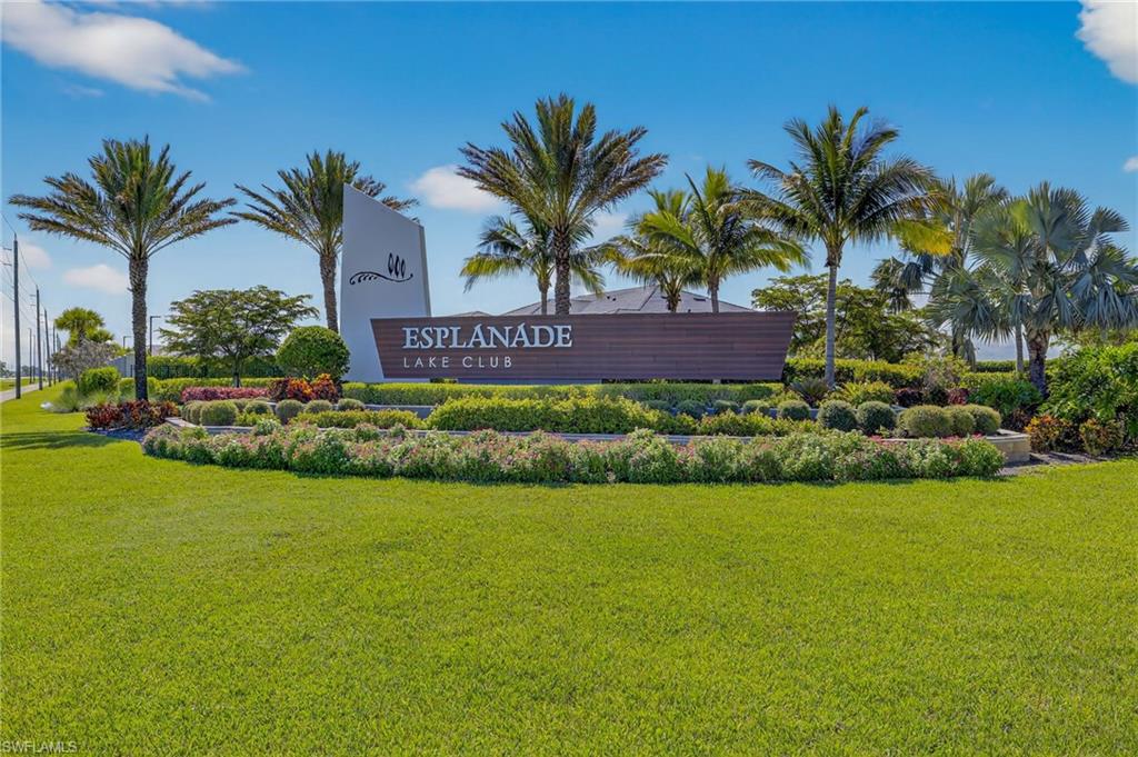 ESPLANADE LAKE CLUB - Residential