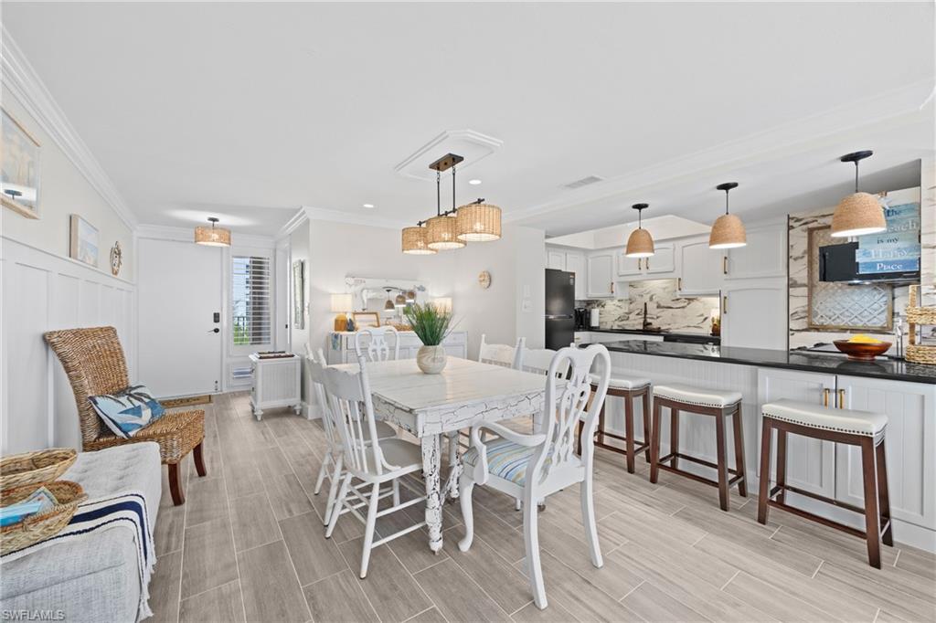 NAPLES CONTINENTAL - Residential Lease