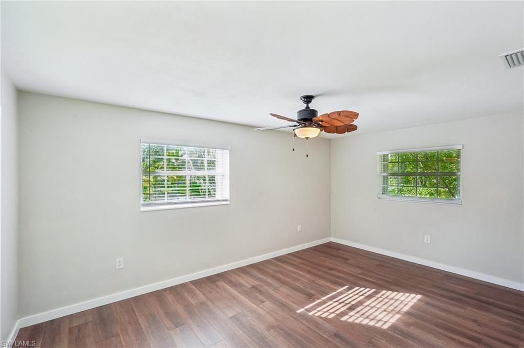 RIVER MANOR - Residential