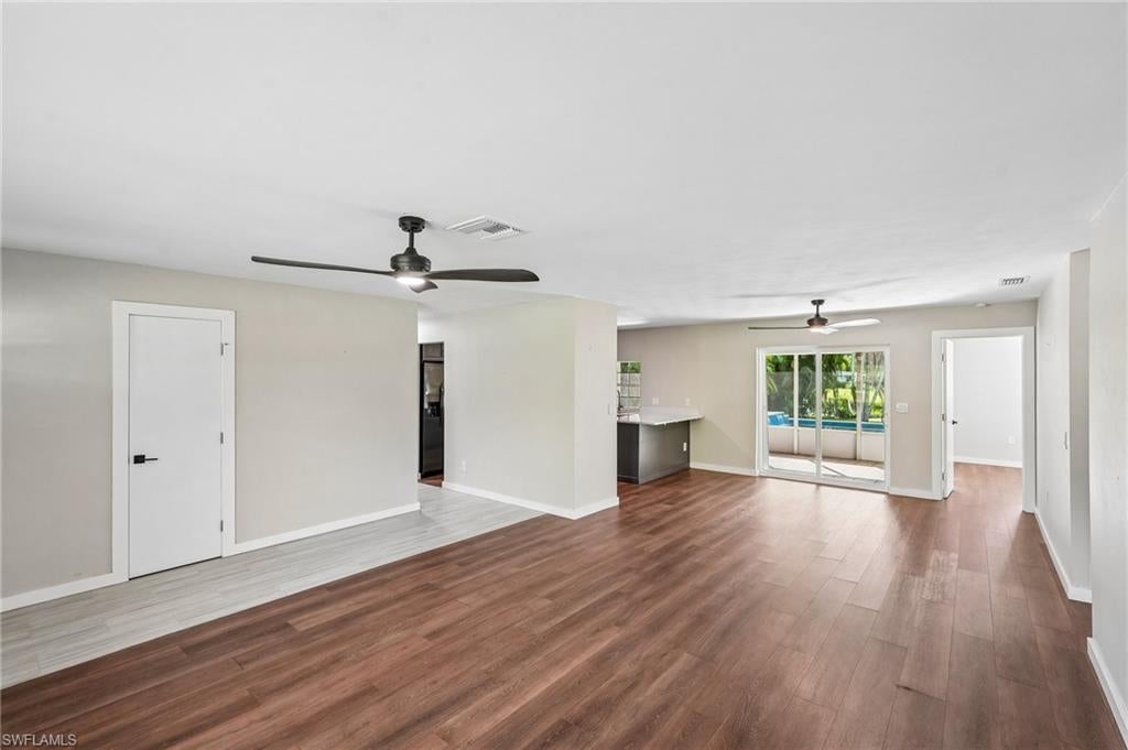 RIVER MANOR - Residential