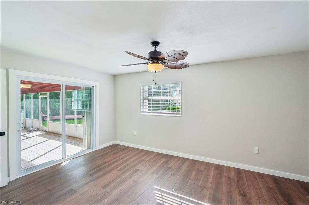 RIVER MANOR - Residential