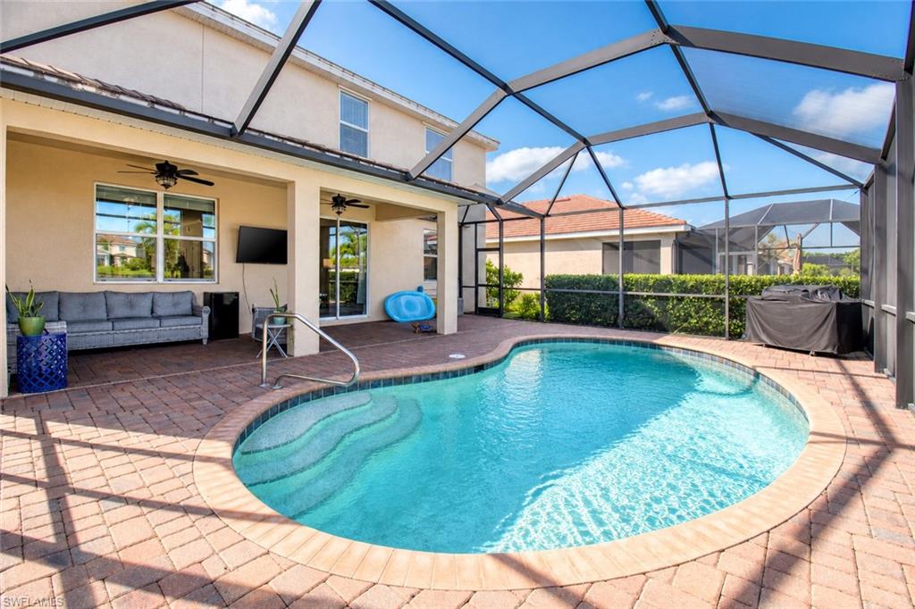 HAMPTON LAKES - Residential