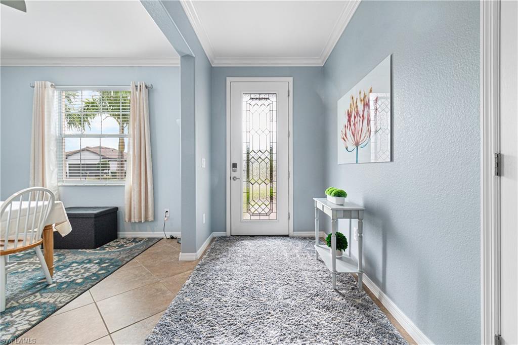 HAMPTON LAKES - Residential
