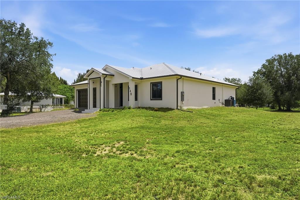 MONTURA RANCH ESTATES - Residential