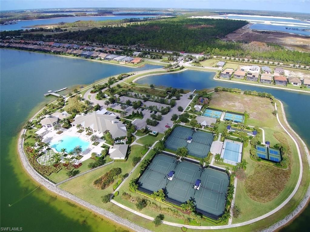 CORKSCREW SHORES - Residential