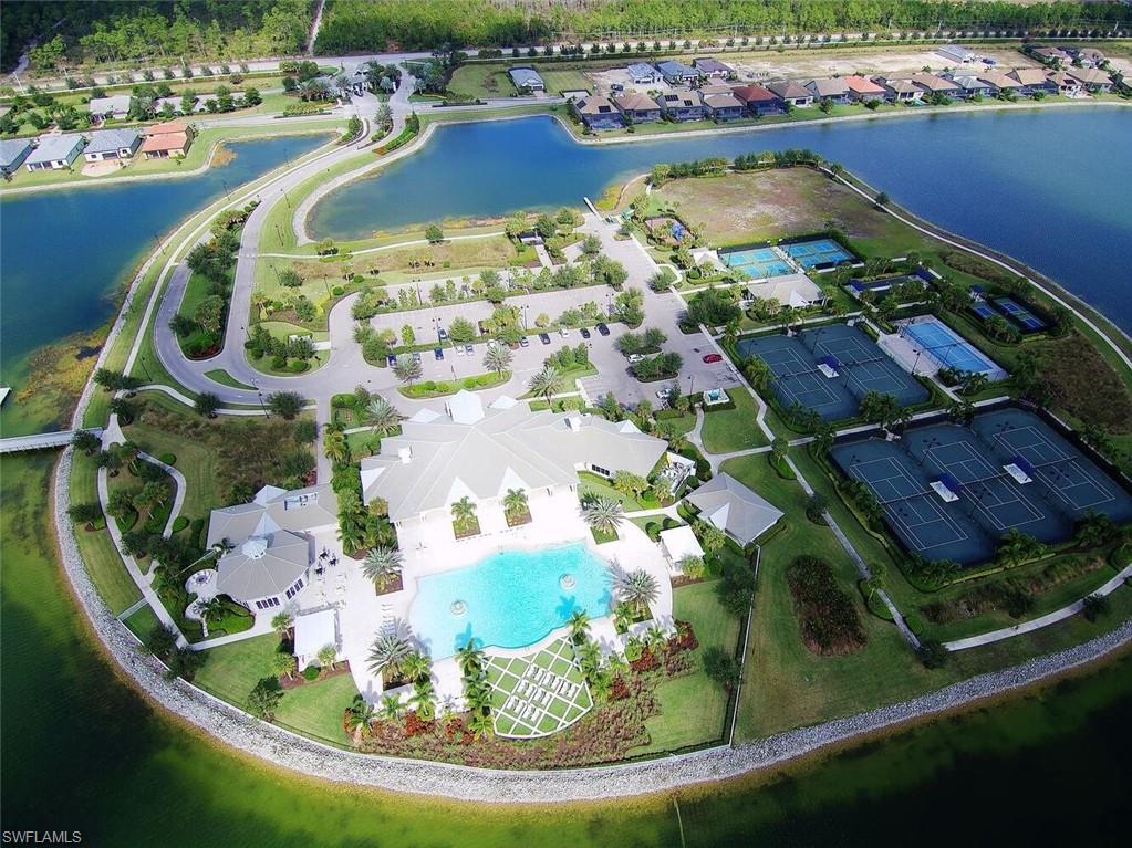 CORKSCREW SHORES - Residential