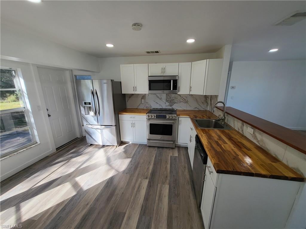 FORT MYERS - Residential Lease