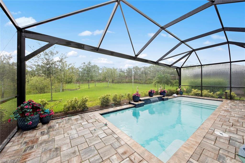 PEBBLE POINTE - Residential