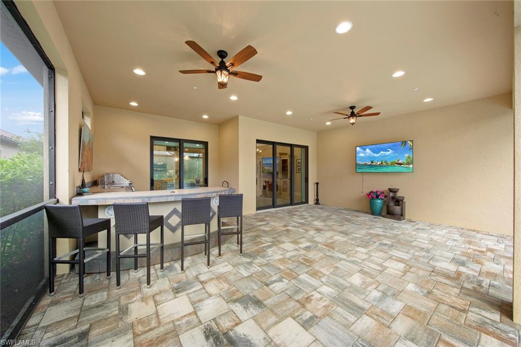 PEBBLE POINTE - Residential