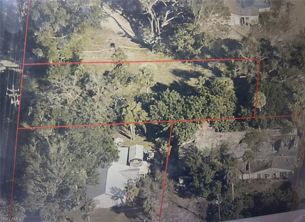 Seize the opportunity to build your dream project in one of Florida’s fastest-growing regions. This prime lot at offers the perfect blend of peaceful residential surroundings and urban convenience, just minutes from the U.S. Route 41 corridor and vibrant Downtown Fort Myers.
Strategically located in the heart of Florida, this property sits in an area experiencing continuous growth and increasing demand, fueled by the rapid expansion of Southwest Florida. Whether you envision building a custom home tailored to your lifestyle or launching a new business venture, this lot offers flexibility and strong investment potential.
This is more than just land it’s an opportunity to secure your place in a thriving, forward-moving community. Don’t settle for an existing structure. Create something exceptional from the ground up in a location that combines convenience, growth, and long-term value.