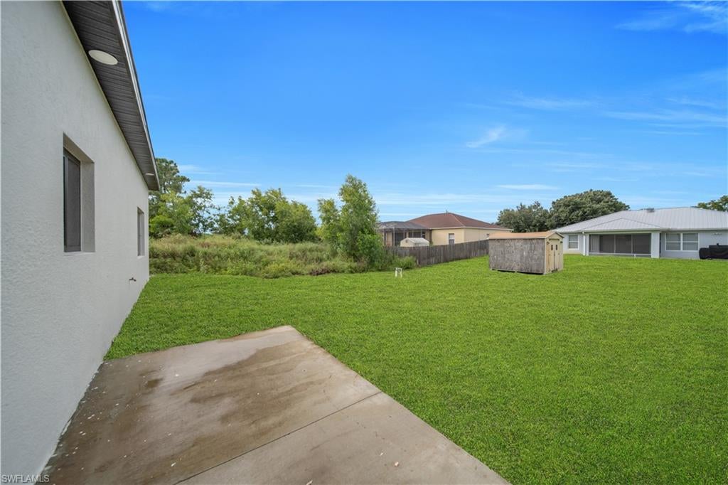 LEHIGH ACRES - Residential