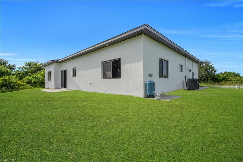 LEHIGH ACRES - Residential