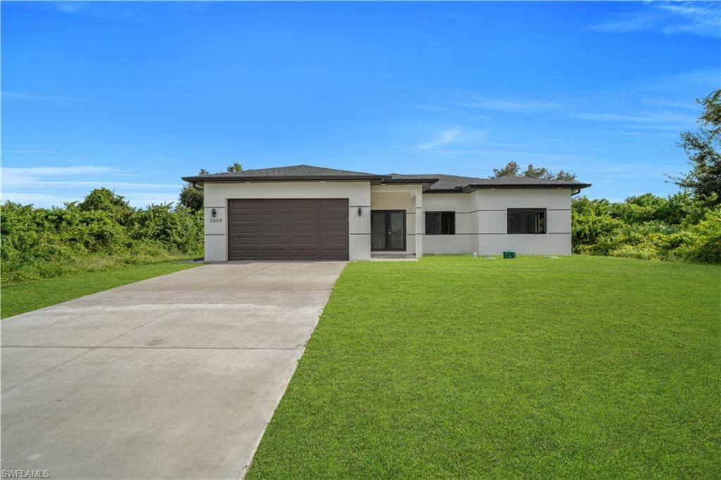 LEHIGH ACRES - Residential