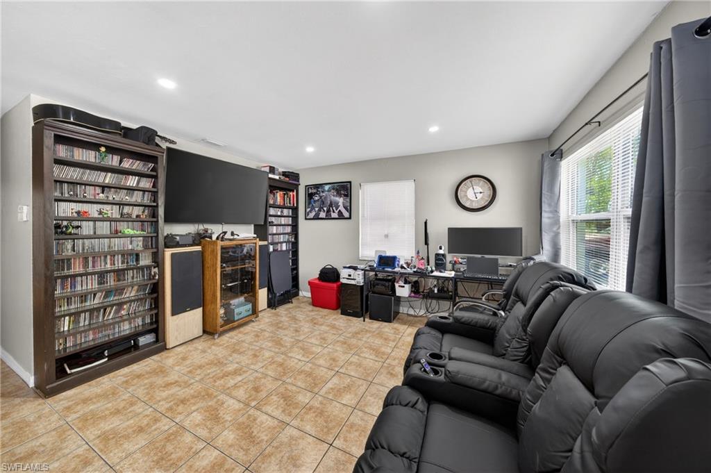 FRANKLIN PARK - Residential