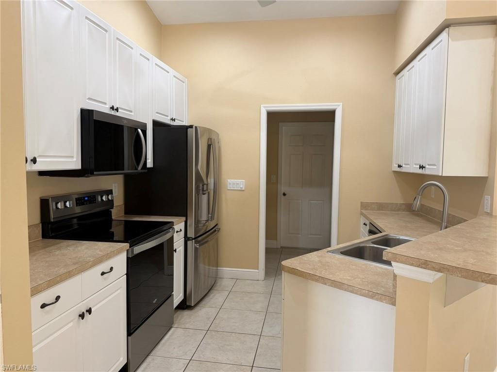 CAPE CORAL - Residential Lease