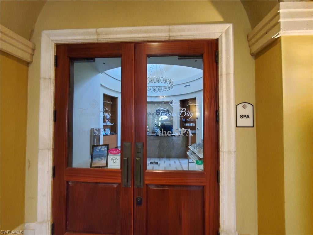 TREVI - Residential Lease