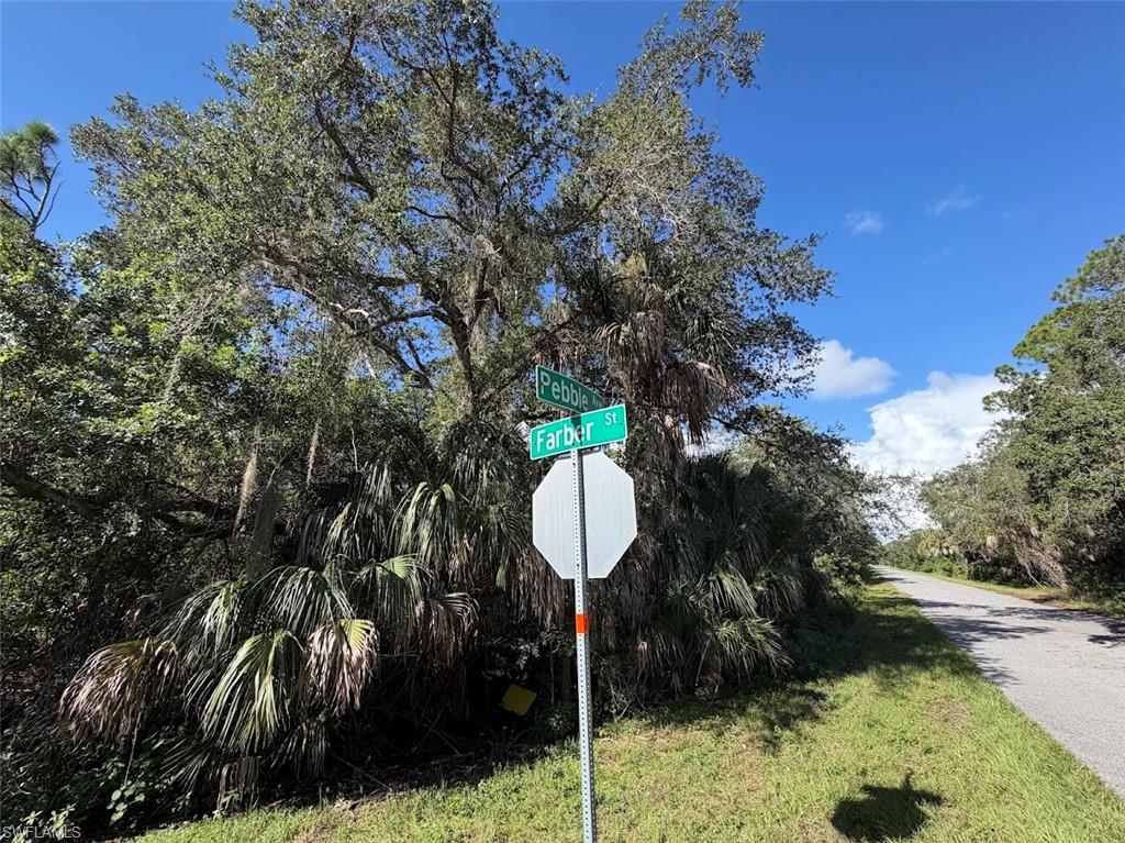 PORT CHARLOTTE - Land