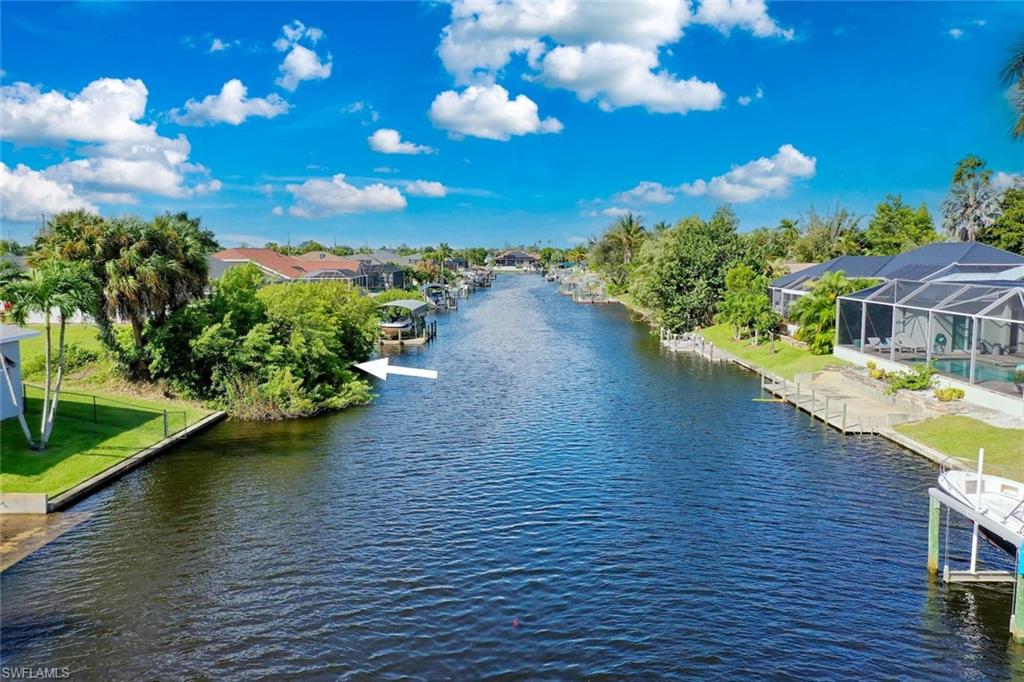 CAPE CORAL - Land
