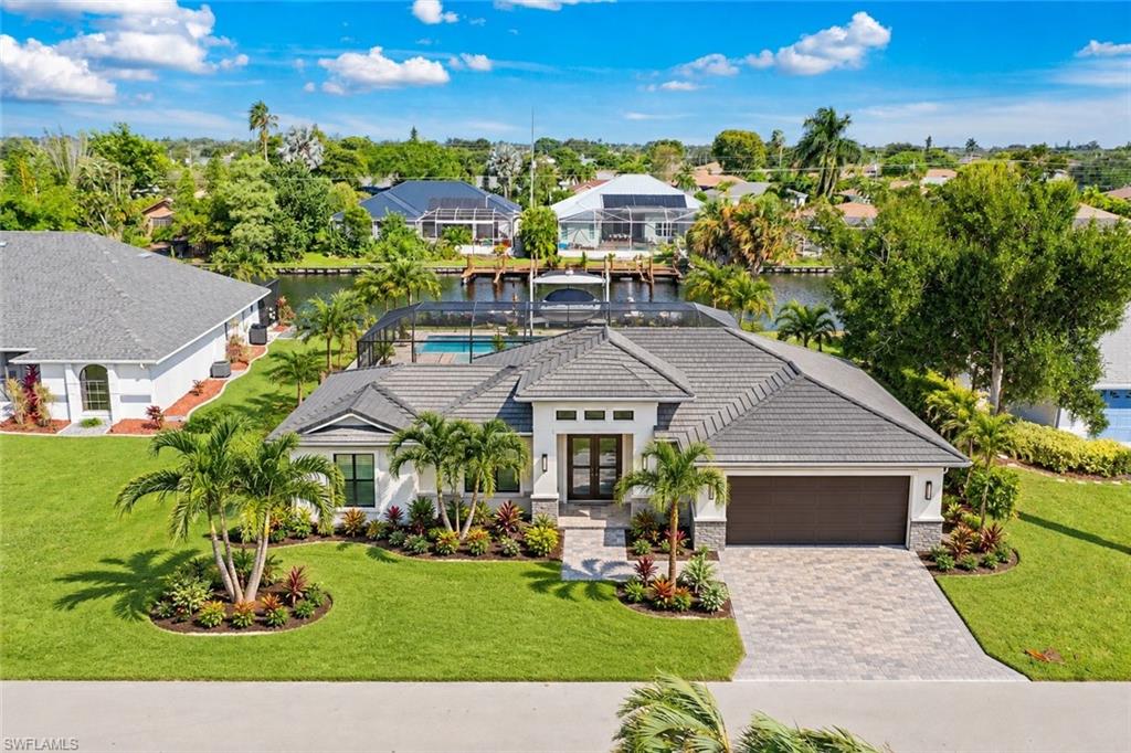 CAPE CORAL - Land