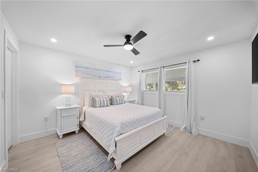 SANIBEL SHORES - Residential