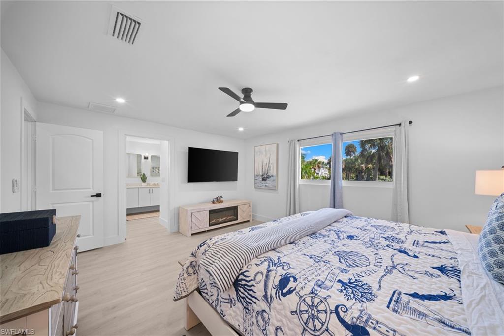 SANIBEL SHORES - Residential
