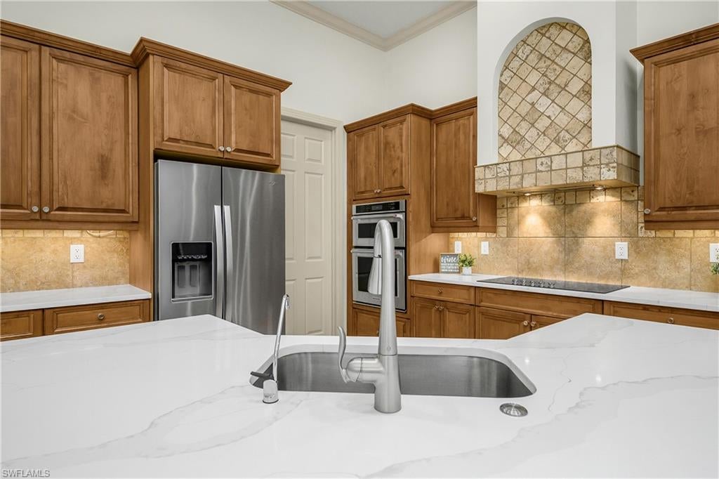 CYPRESS LINKS - Residential