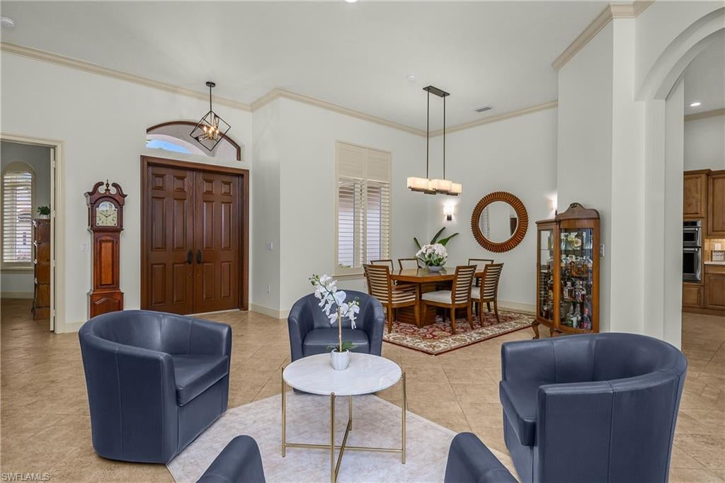CYPRESS LINKS - Residential