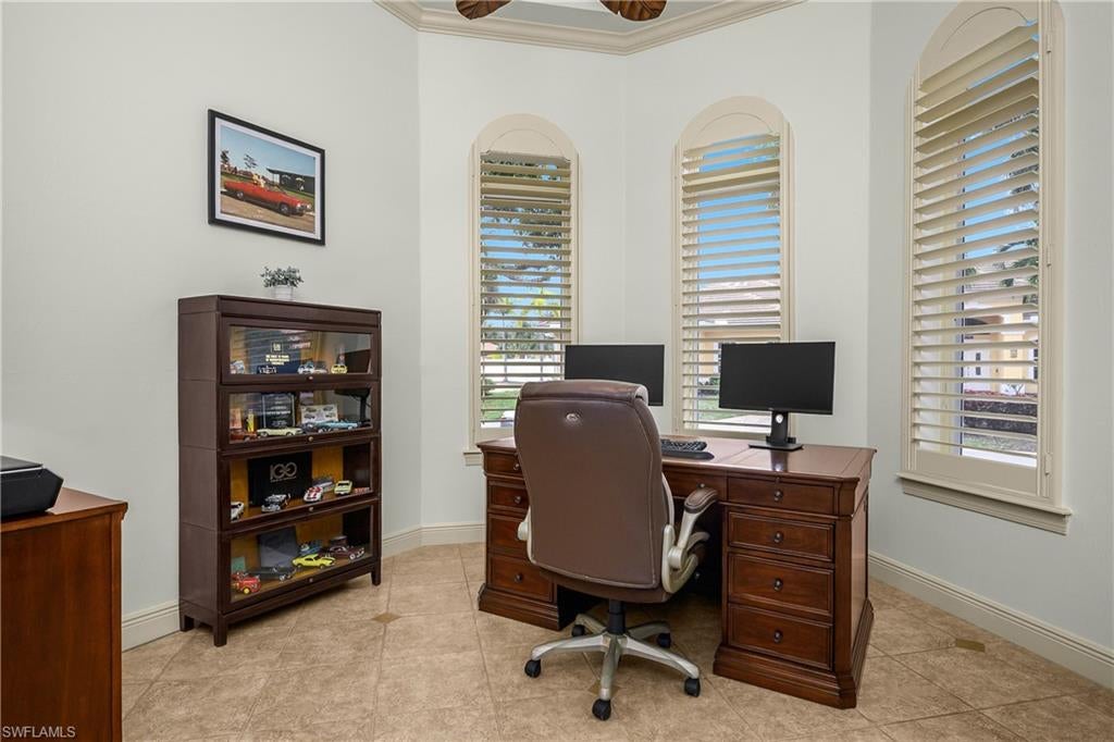 CYPRESS LINKS - Residential