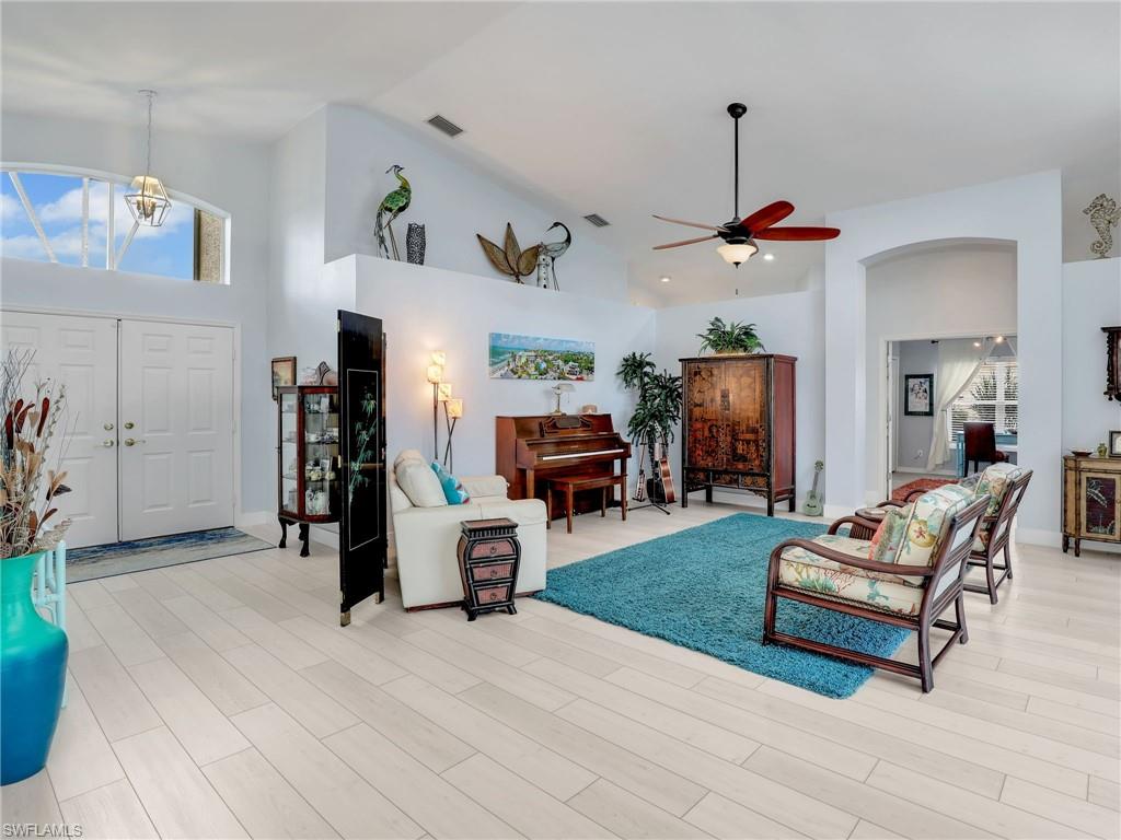 THE GROVE - Residential