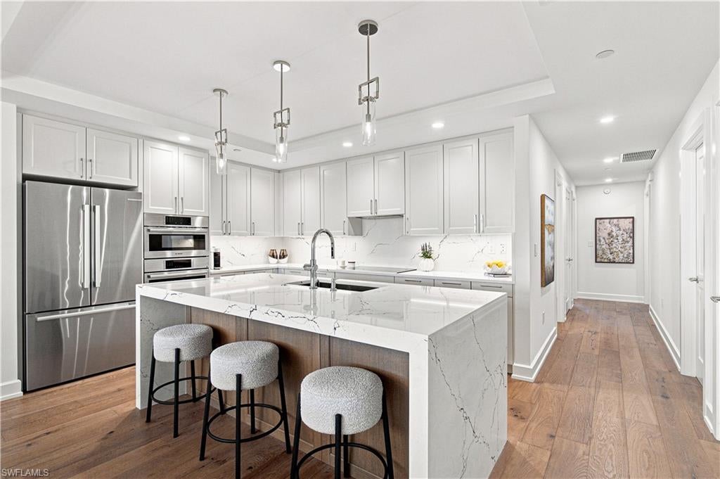GRANDVIEW AT BAY BEACH - Residential