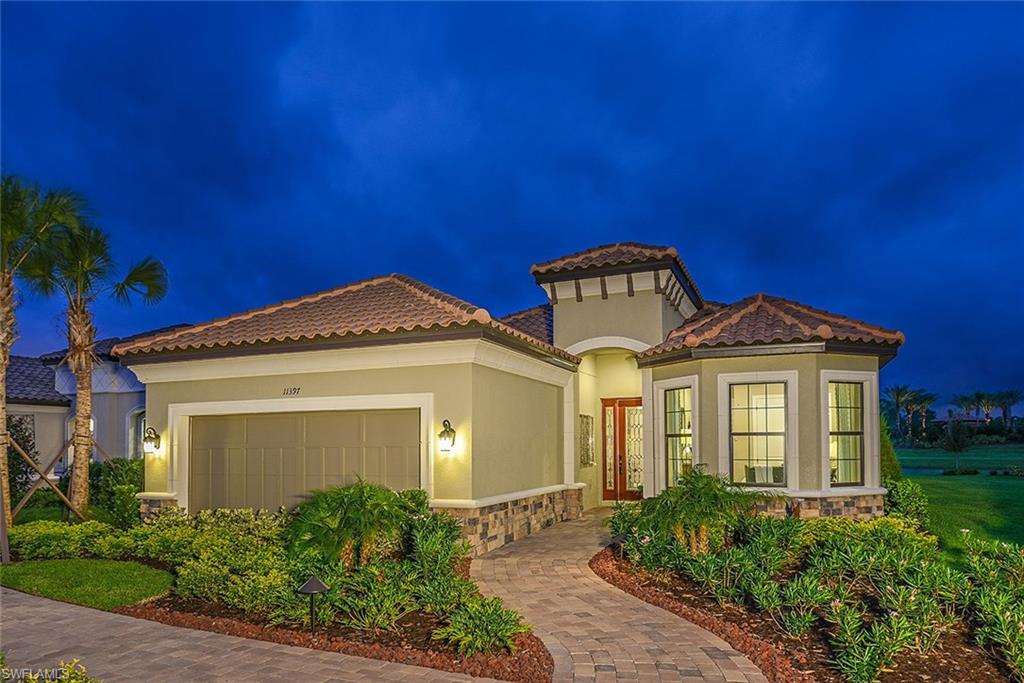 PEBBLE POINTE - Residential