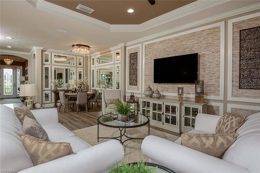 PEBBLE POINTE - Residential