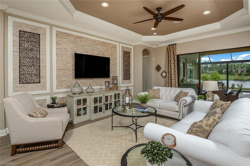 PEBBLE POINTE - Residential