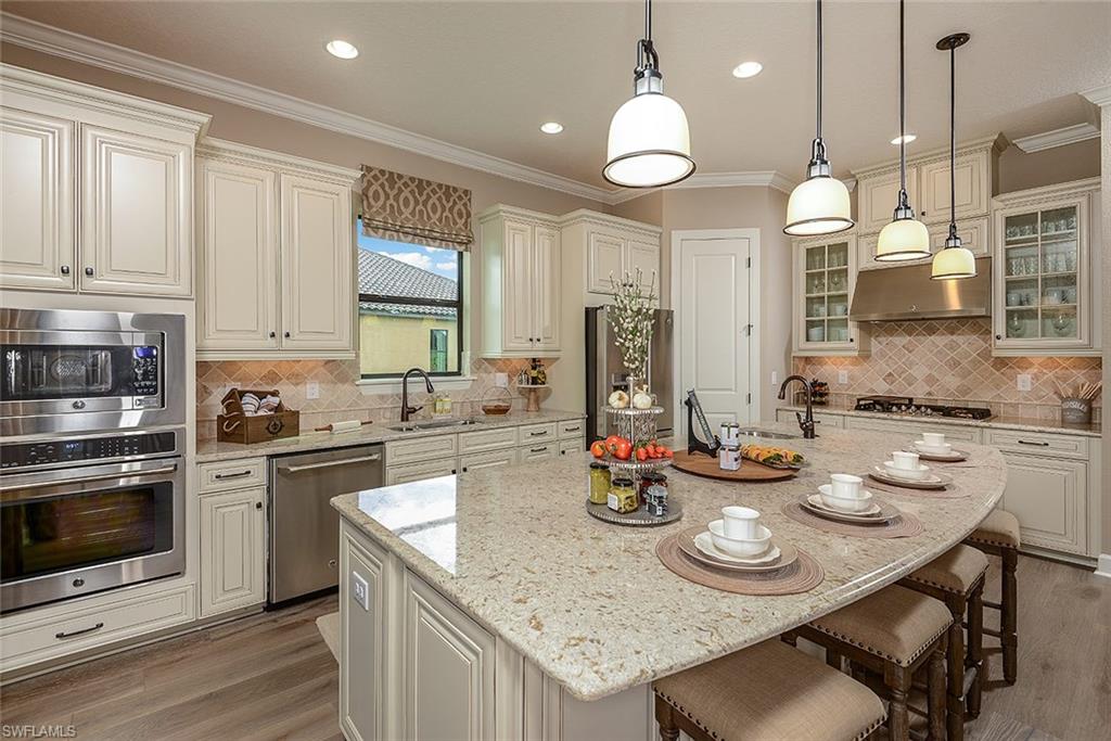 PEBBLE POINTE - Residential