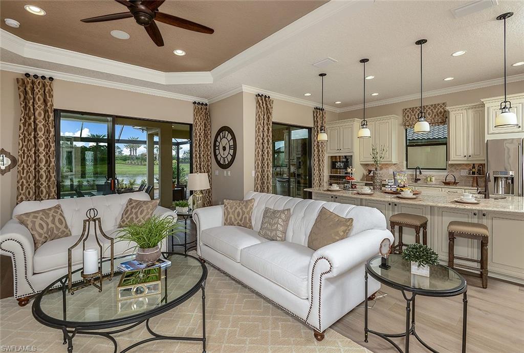 PEBBLE POINTE - Residential