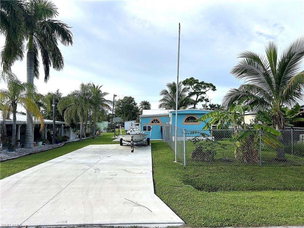 PINE ISLAND CENTER - Residential