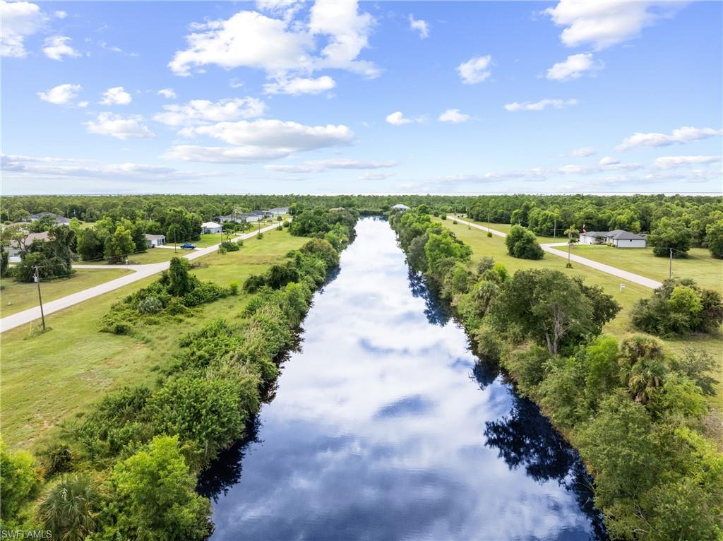 CAPE CORAL - Land