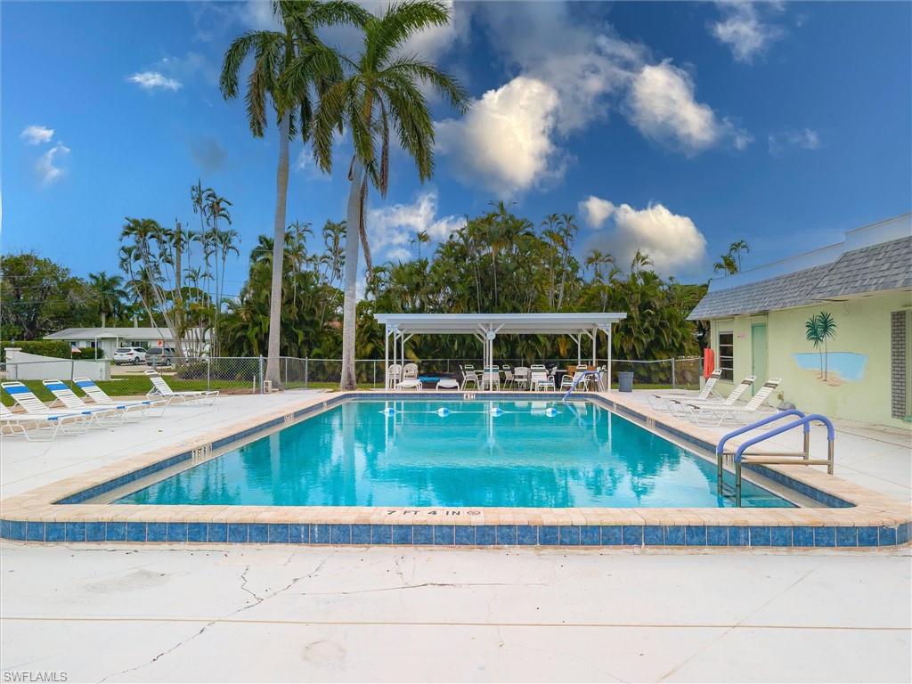 PLANTATION ESTATES MOBILE HOME - Land