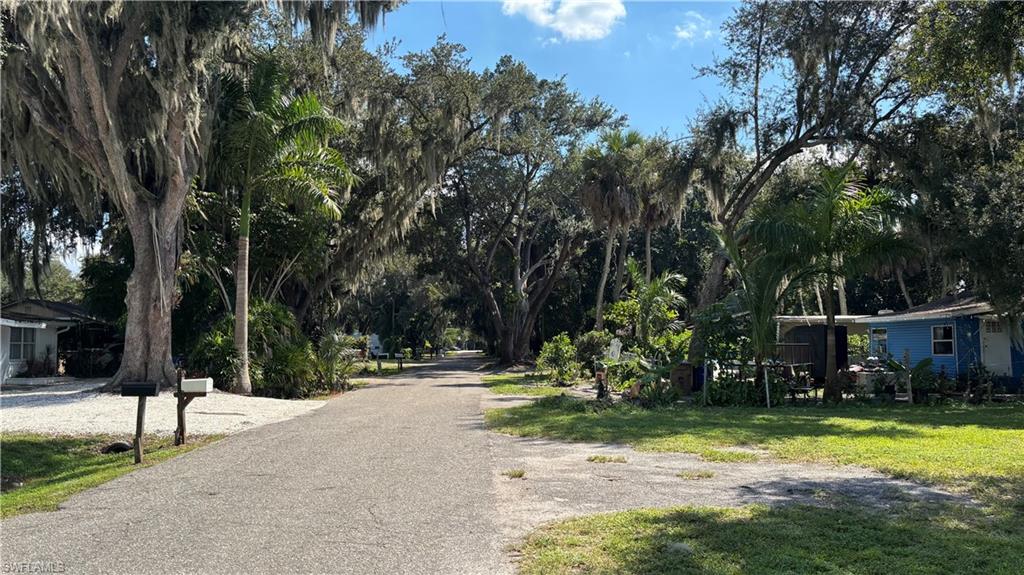 RUSSELL PARK - Residential