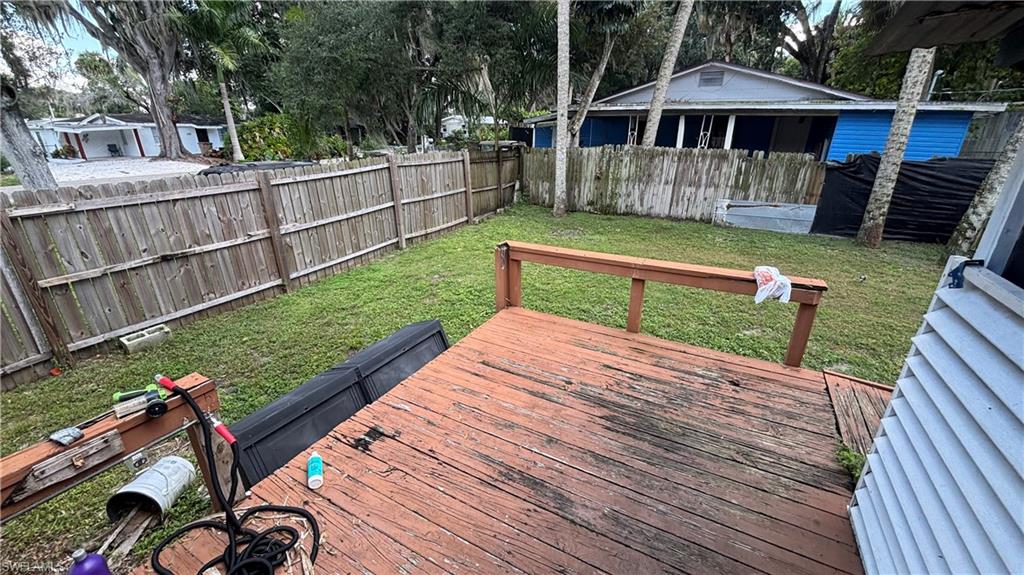 RUSSELL PARK - Residential