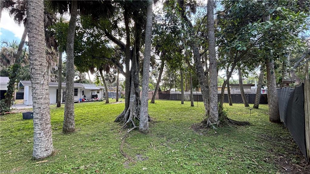 RUSSELL PARK - Residential