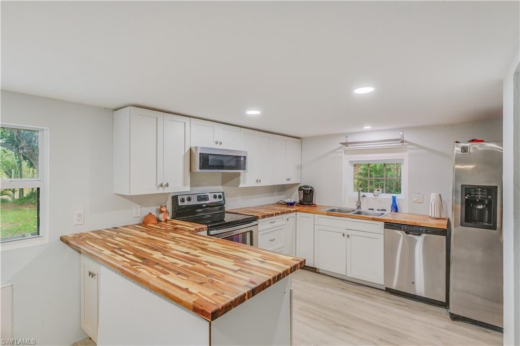 NORTH FORT MYERS - Residential