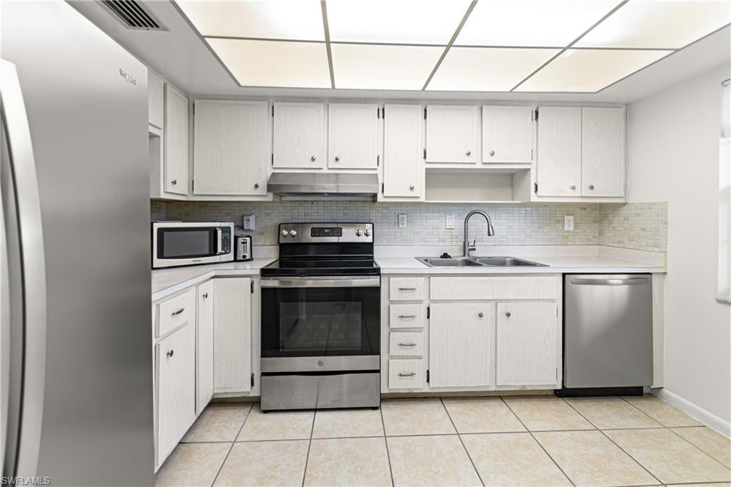 LAKE LAWN CONDO - Residential