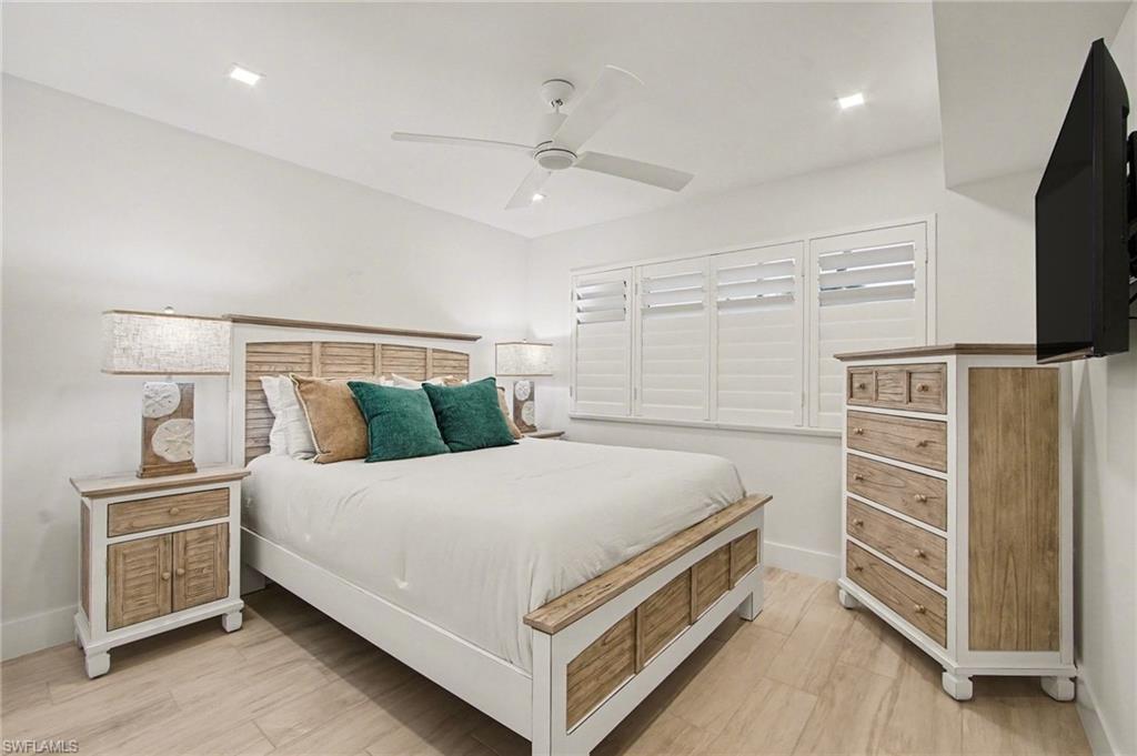 CASA BONITA II - Residential Lease