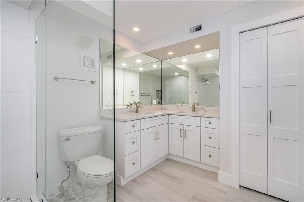 CASA BONITA II - Residential Lease