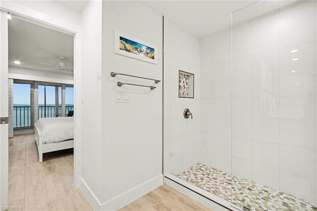 CASA BONITA II - Residential Lease